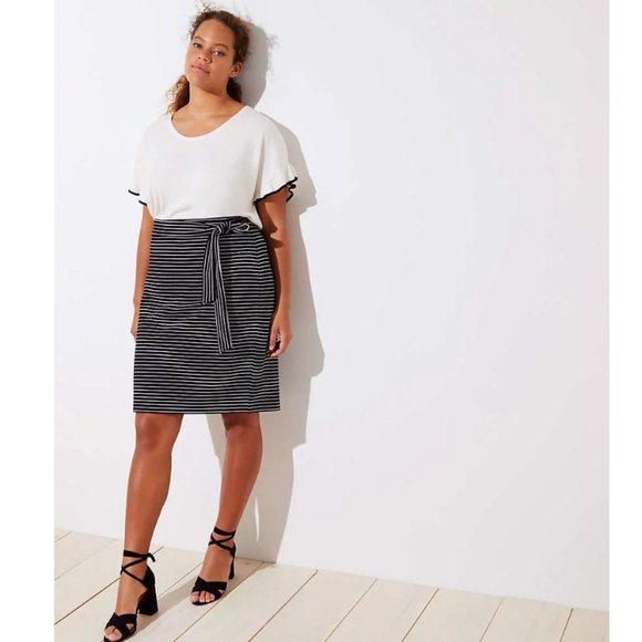 LOFT Skirts Nwt Loft Black White Striped Pencil Skirt W Waist Tie